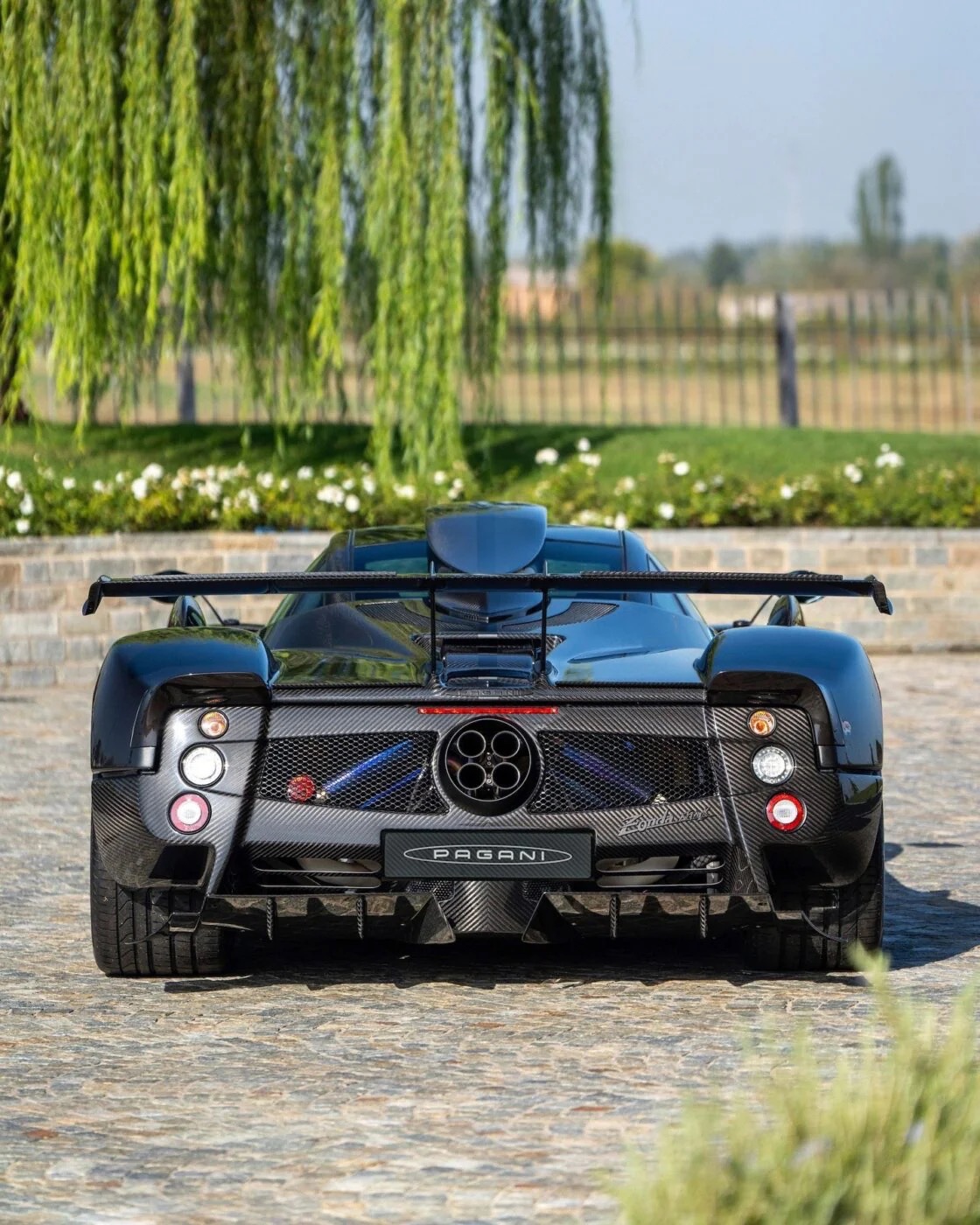 Pagani Zonda 760